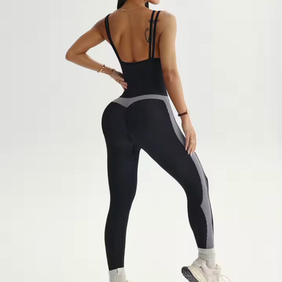 Combinaison de fitness une pièce