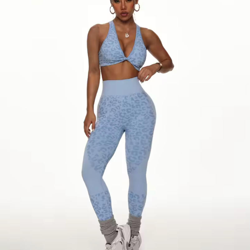 Combinaison de sport léopard